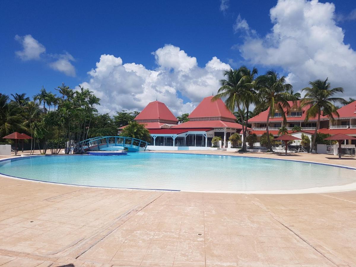 Caraibes Apparts-Resorts Сен-Ан Екстериор снимка