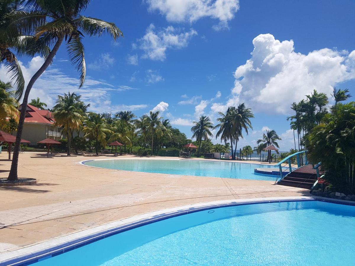Caraibes Apparts-Resorts Сен-Ан Екстериор снимка